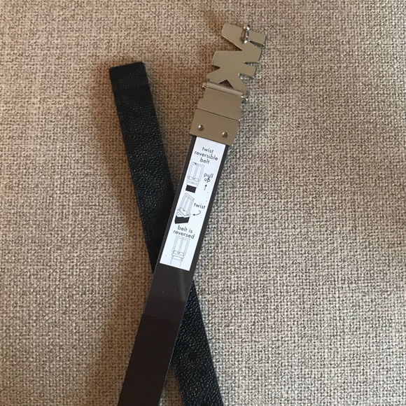 MICHAEL MICHAEL KORS Reversible Belt - Picture 3 of 4